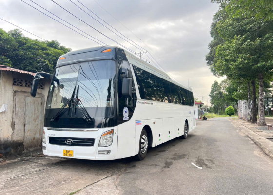 Cho Thuê Xe 45c Univers