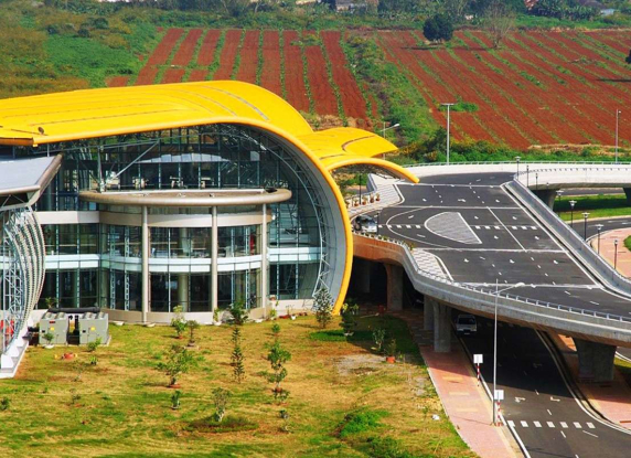 Dịch vụ đưa đón khách tại Sân bay quốc tế Liên Khương (DLI) – Lâm Đồng