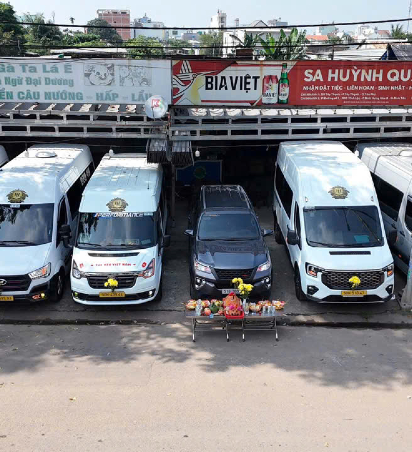 Cho Thuê Xe Hợp Đồng Ngắn Hạn Tại TP.HCM 