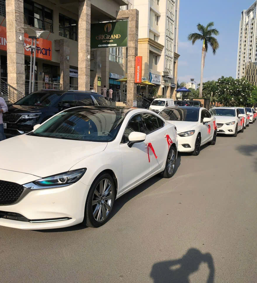Xe Đưa Đón Du Lịch Uy Tín Tại TP.HCM – Du Lịch Thùy Dương